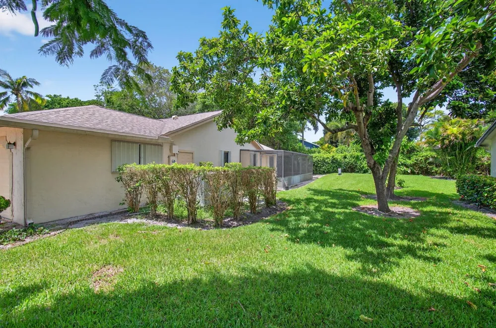 2925 RIVIERA DRIVE Delray Beach, FL 33445
