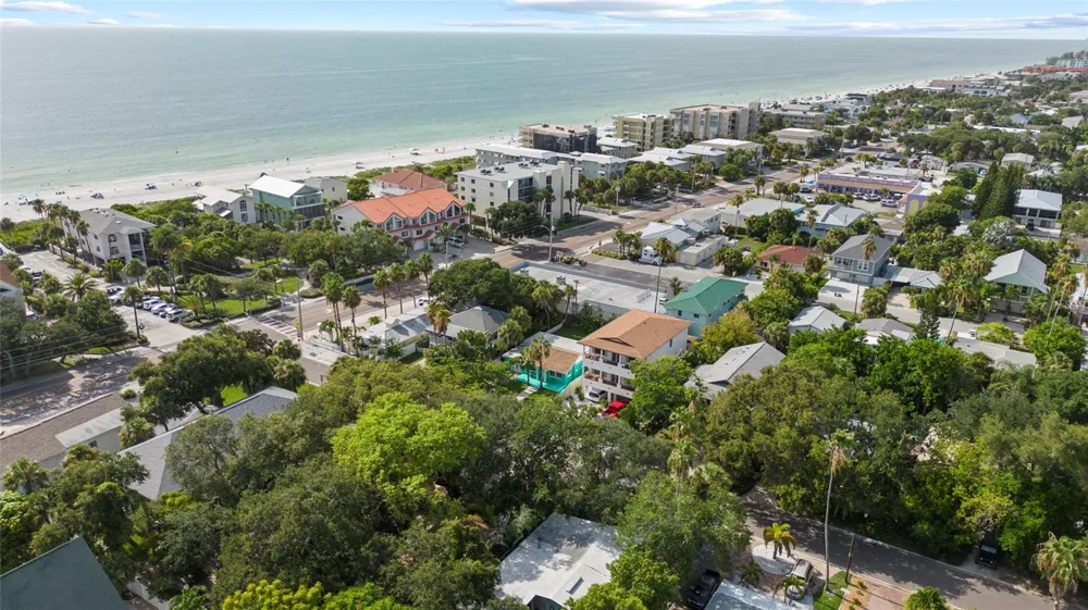 104 12TH AVENUE Indian Rocks Beach, FL 33785