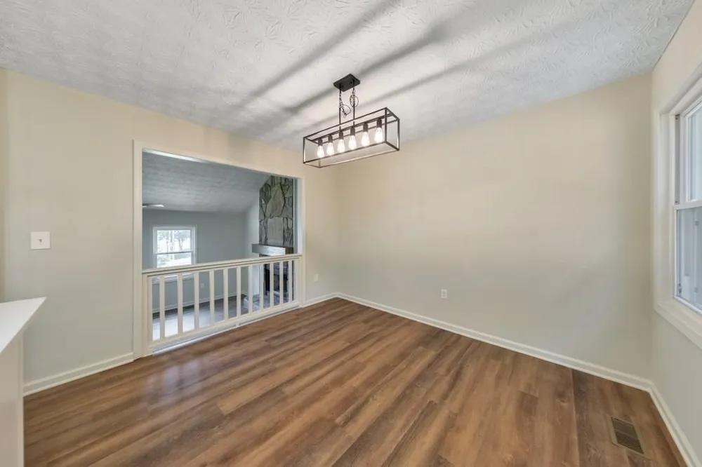 1006 Pinetree Court Powder Springs, GA 30127