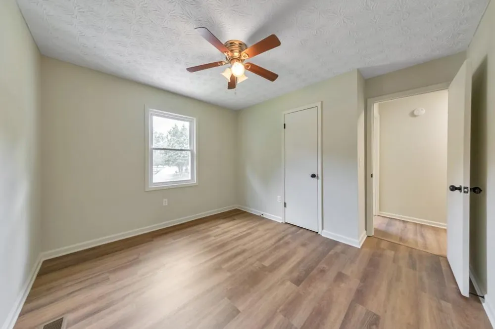 1006 Pinetree Court Powder Springs, GA 30127