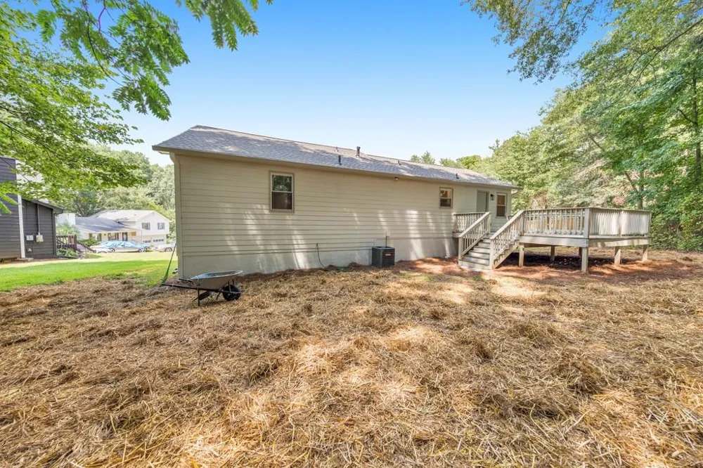 1006 Pinetree Court Powder Springs, GA 30127