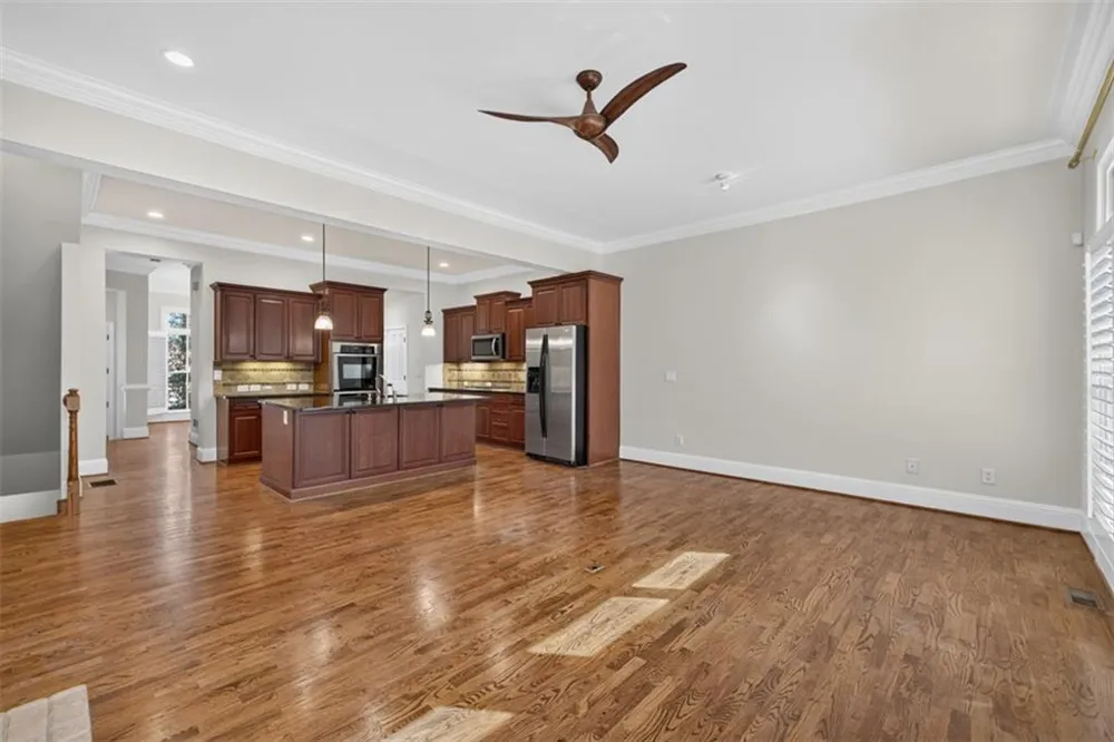 1012 Merrivale Chase Roswell, GA 30075