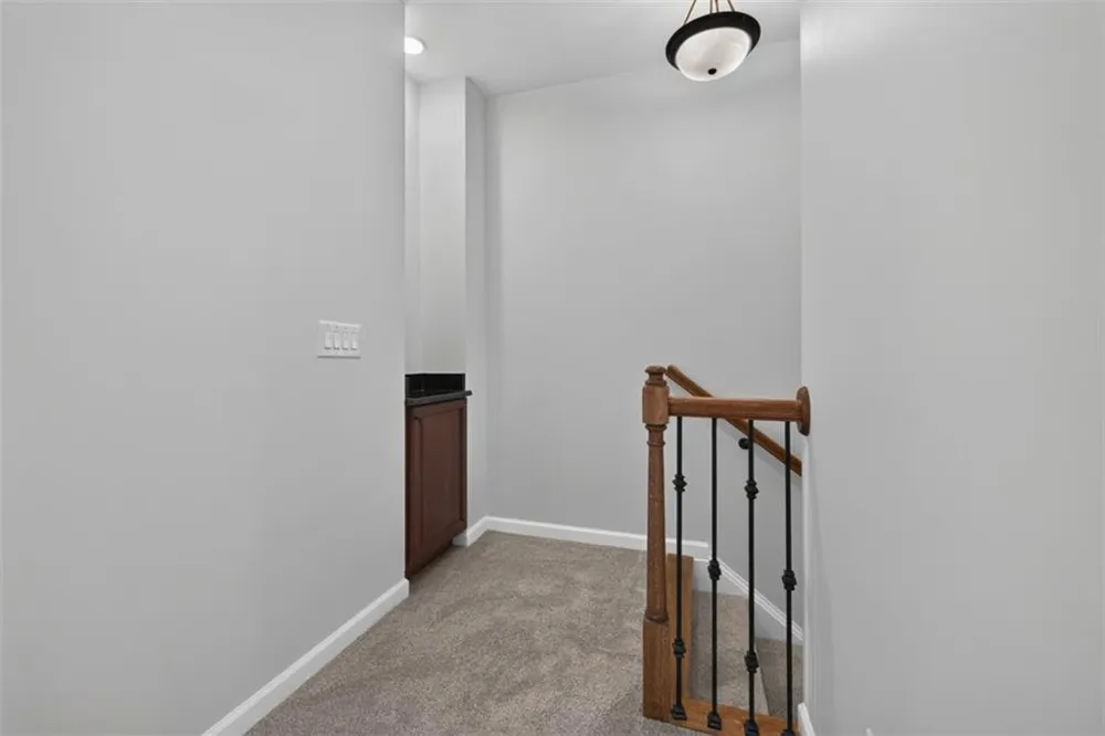 1012 Merrivale Chase Roswell, GA 30075