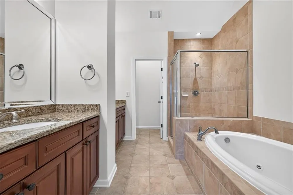 1012 Merrivale Chase Roswell, GA 30075
