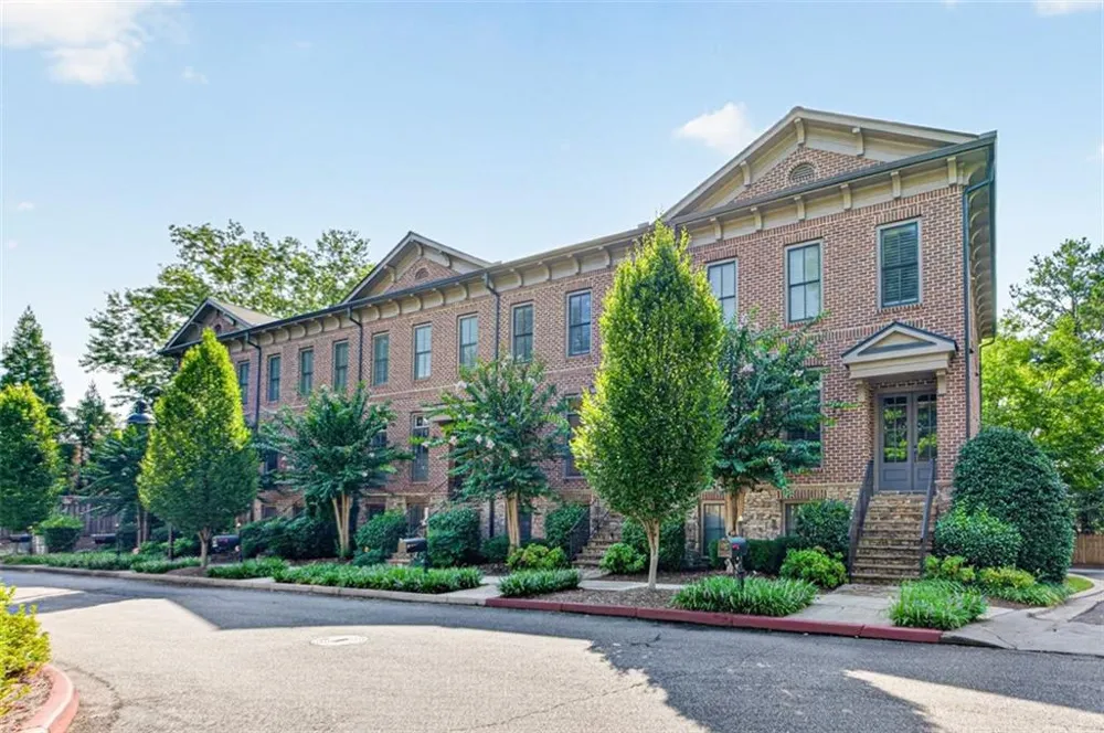 1012 Merrivale Chase Roswell, GA 30075