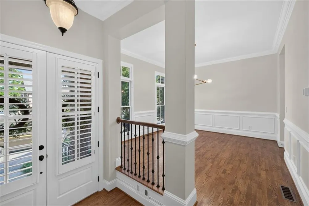 1012 Merrivale Chase Roswell, GA 30075