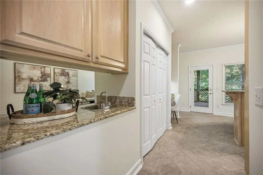 865 Dockbridge Way Alpharetta, GA 30004