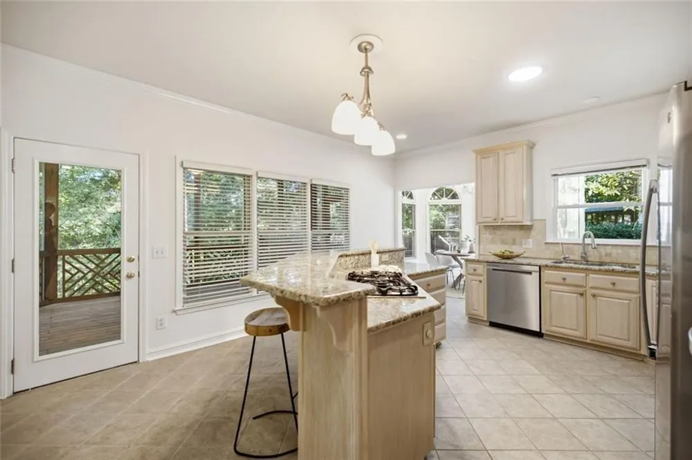 865 Dockbridge Way Alpharetta, GA 30004