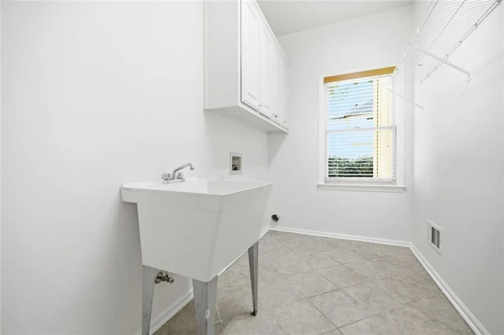 865 Dockbridge Way Alpharetta, GA 30004