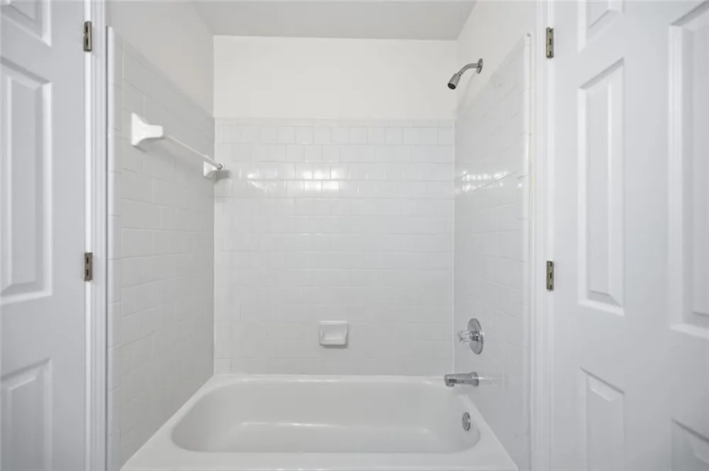 865 Dockbridge Way Alpharetta, GA 30004