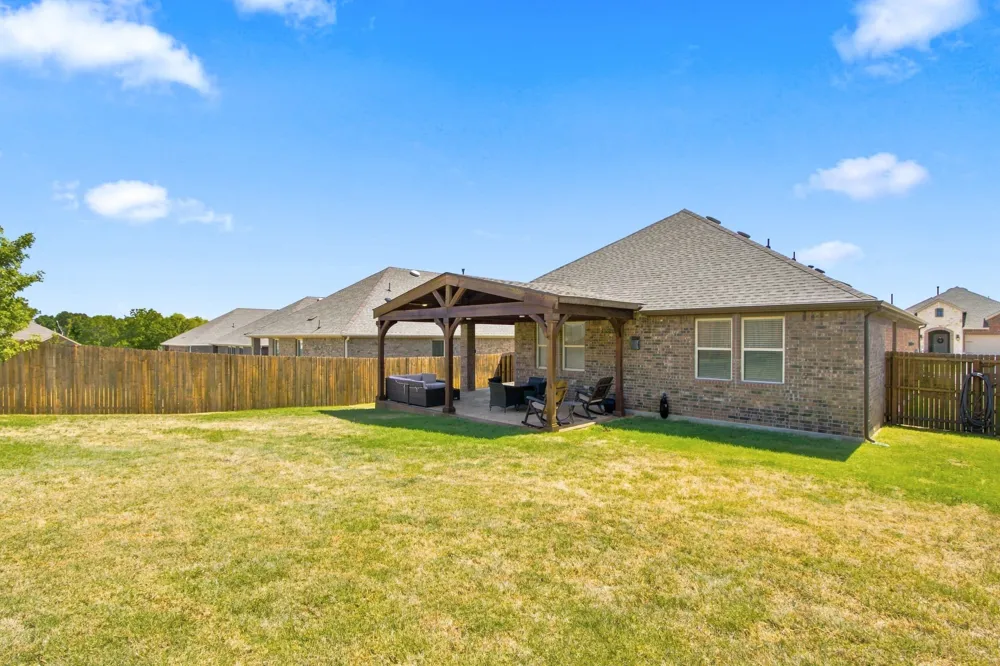 11217 Shady Meadows Way Aubrey, TX 76227