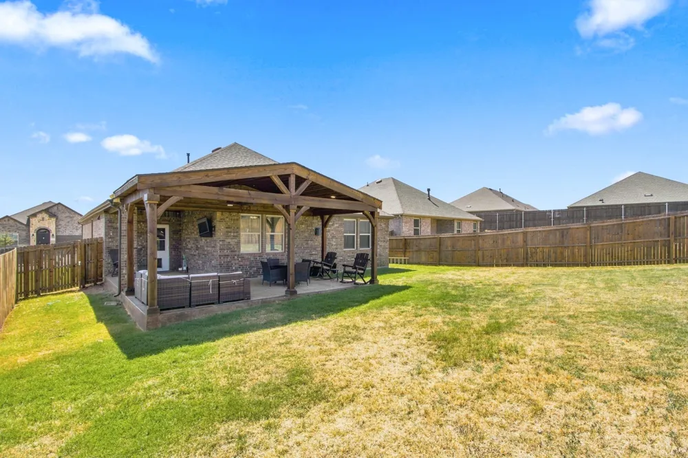 11217 Shady Meadows Way Aubrey, TX 76227