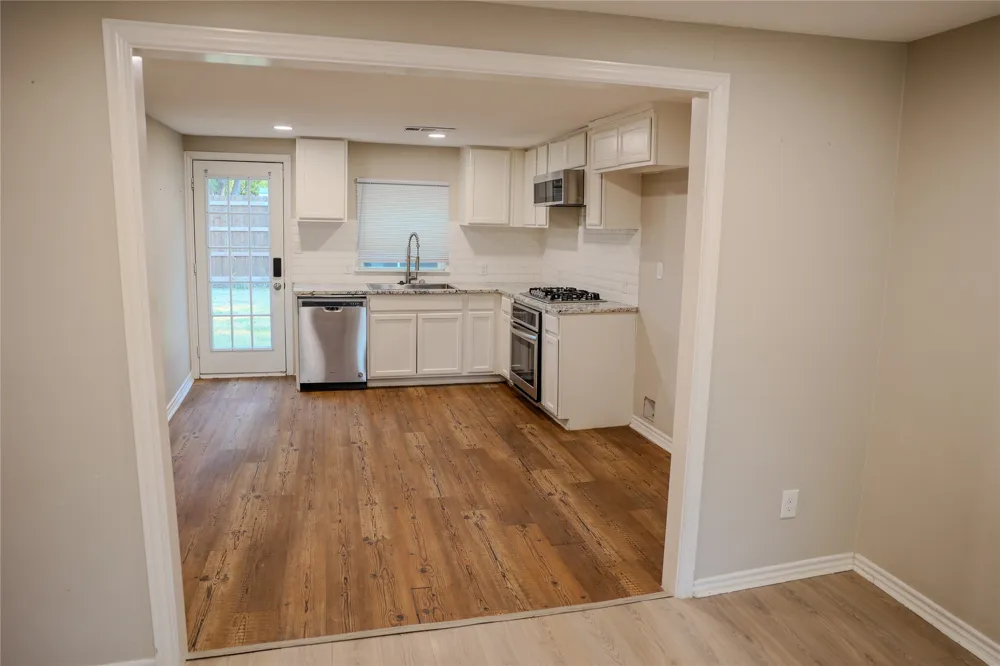 117 E Division Street Pilot Point, TX 76258
