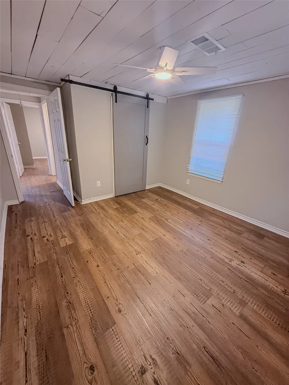 117 E Division Street Pilot Point, TX 76258