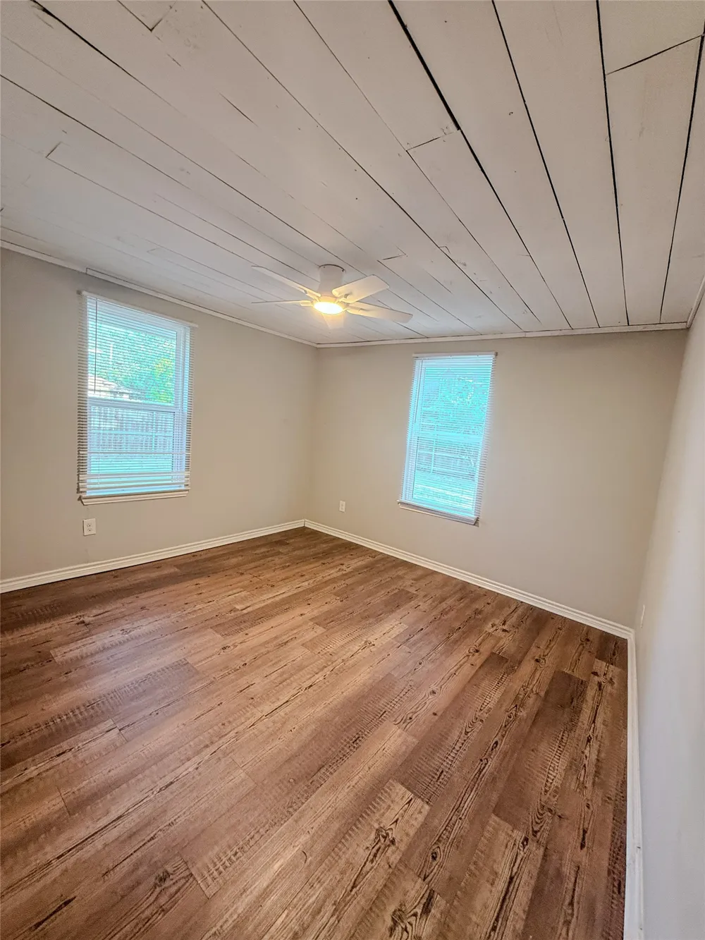 117 E Division Street Pilot Point, TX 76258