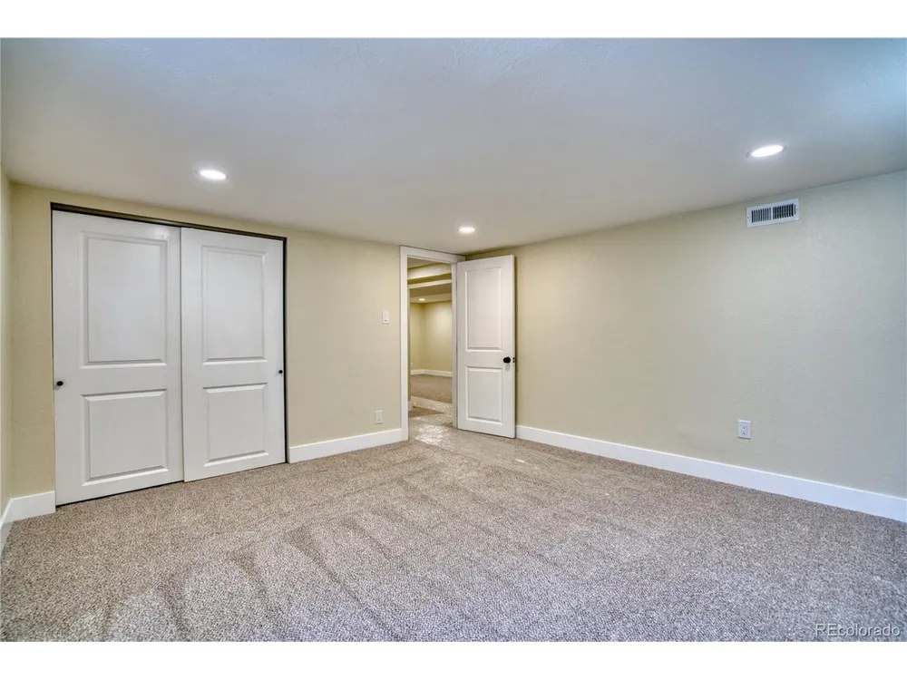 970 W 1st Avenue Broomfield, CO 80020