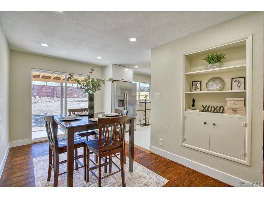 970 W 1st Avenue Broomfield, CO 80020