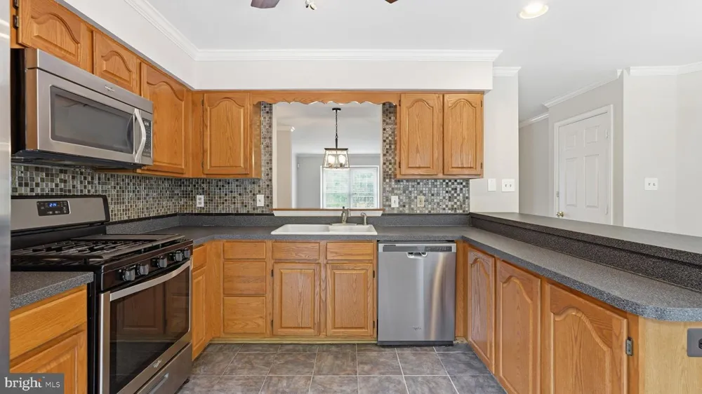 7843 SABRE COURT Manassas, VA 20109