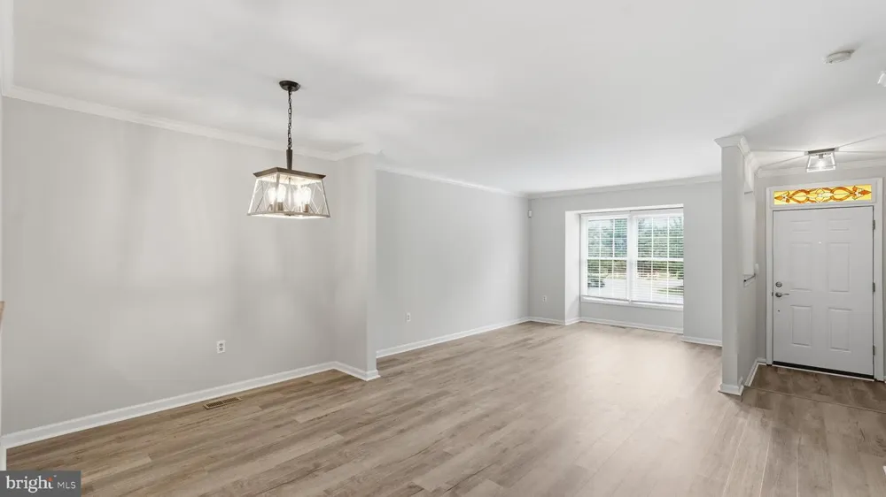 7843 SABRE COURT Manassas, VA 20109