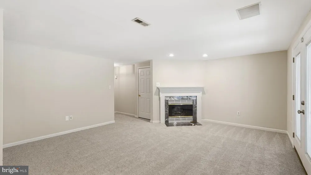 7843 SABRE COURT Manassas, VA 20109