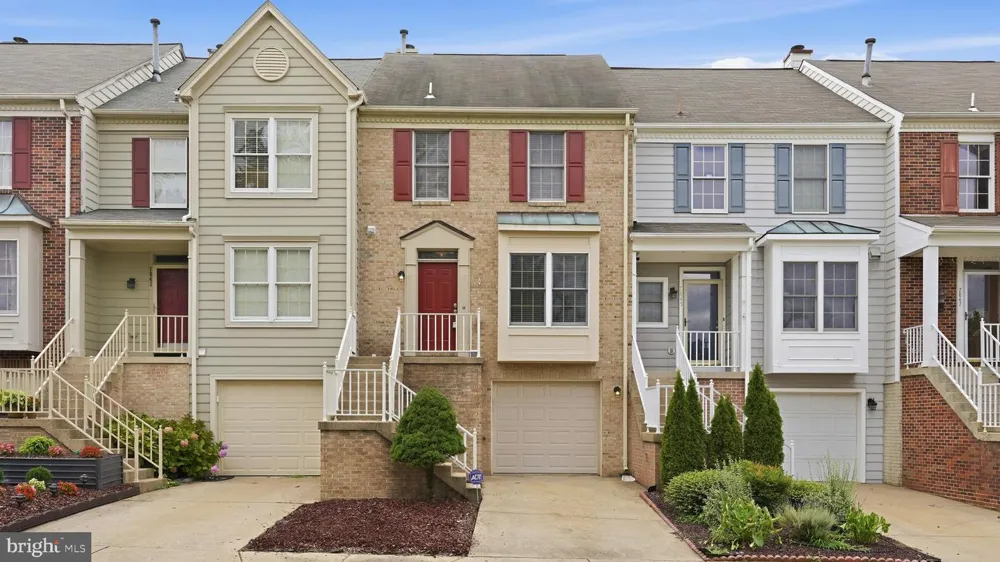 7843 SABRE COURT Manassas, VA 20109