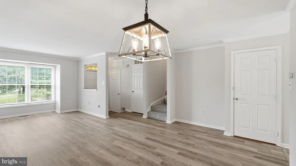 7843 SABRE COURT Manassas, VA 20109