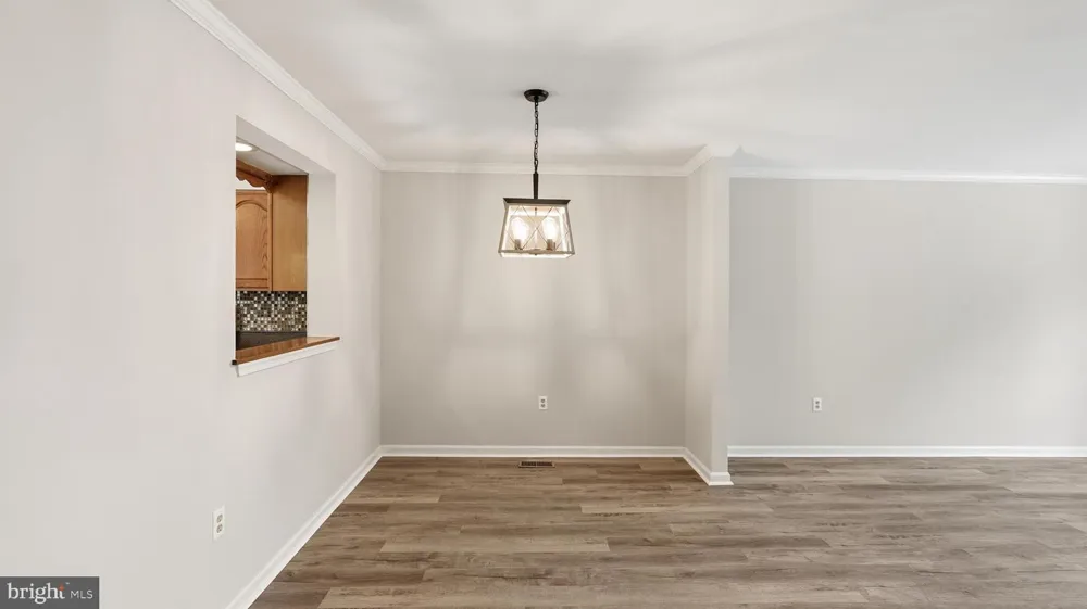 7843 SABRE COURT Manassas, VA 20109