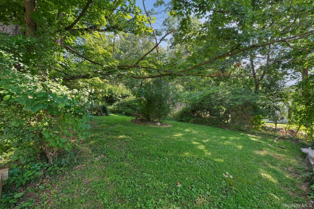 15 Crestwood Trail Monroe, NY 10950