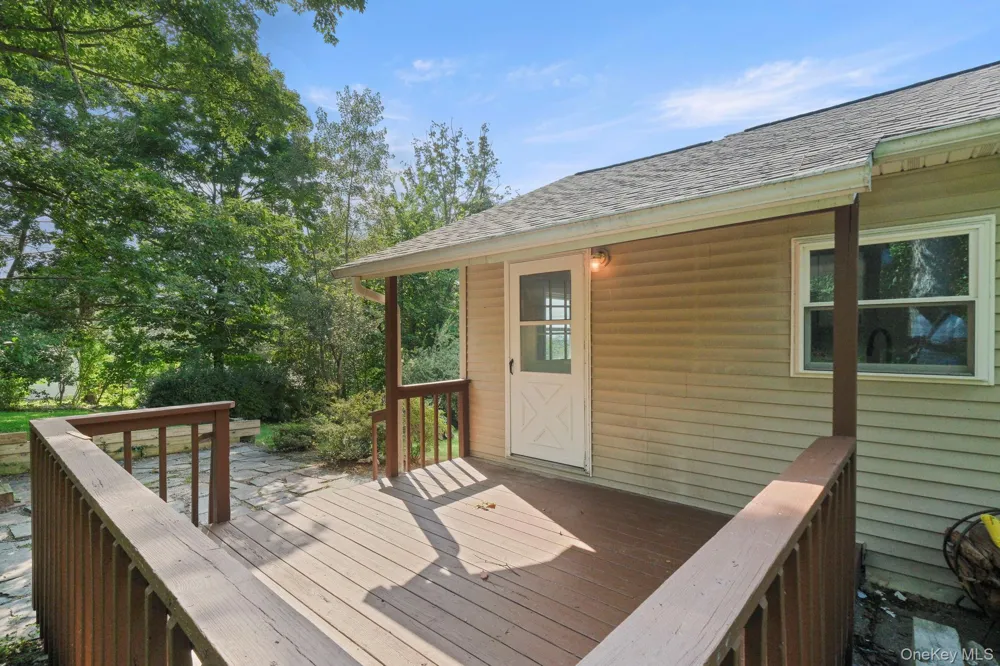 15 Crestwood Trail Monroe, NY 10950