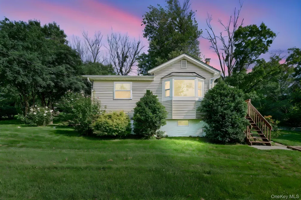 15 Crestwood Trail Monroe, NY 10950