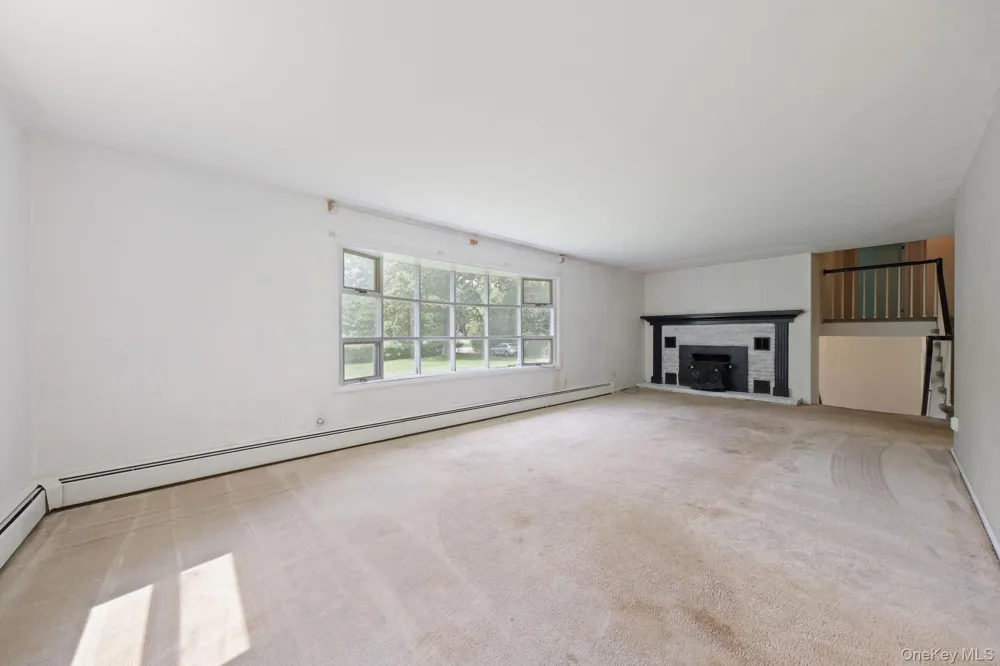 10 Creeden Drive Middletown, NY 10940