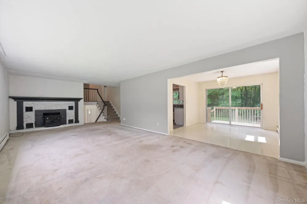 10 Creeden Drive Middletown, NY 10940