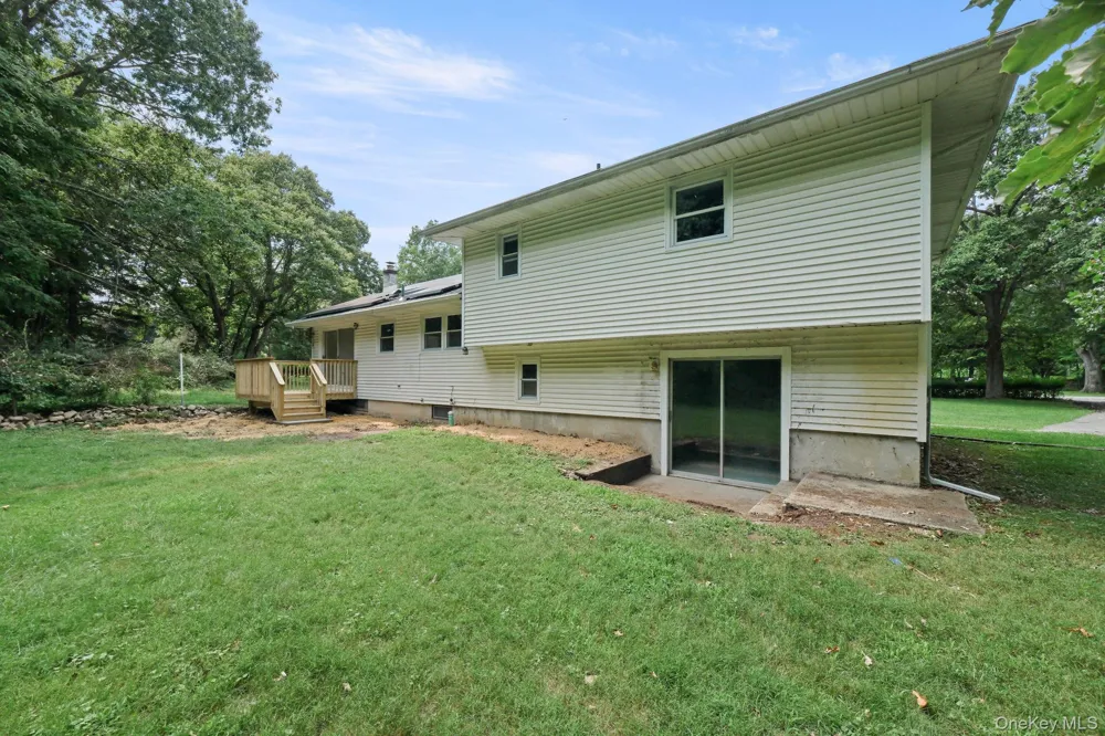 10 Creeden Drive Middletown, NY 10940