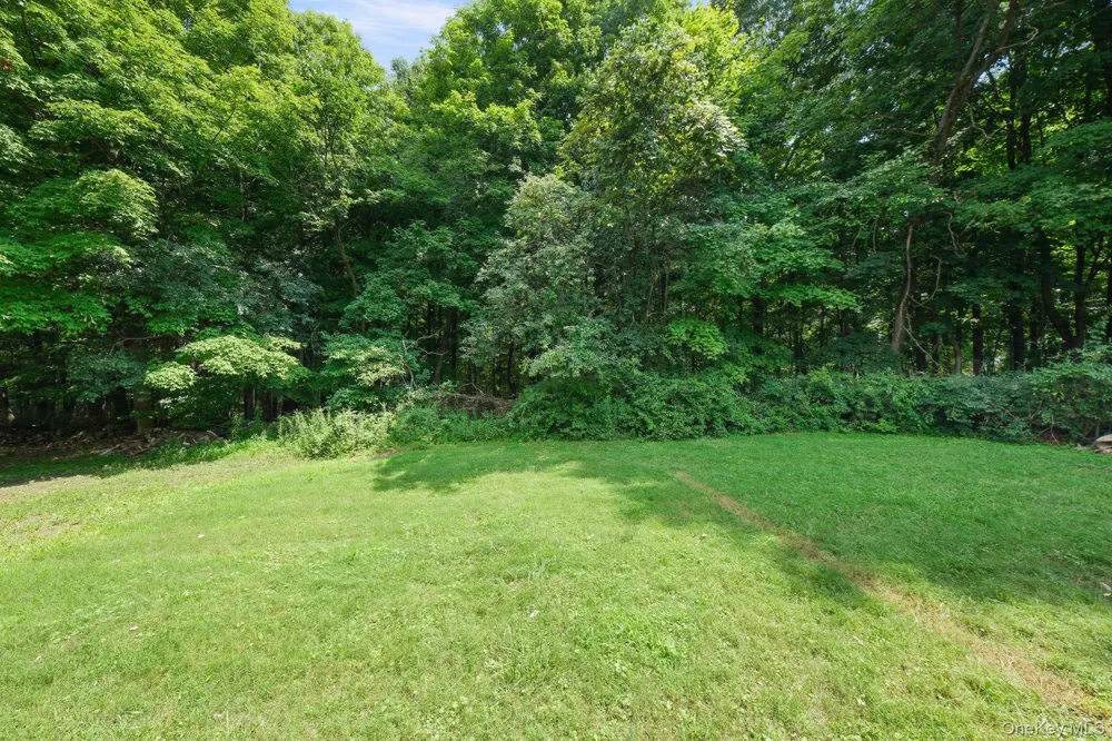 10 Creeden Drive Middletown, NY 10940