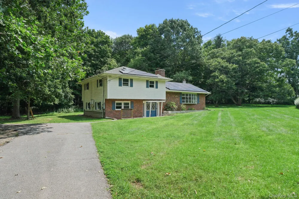 10 Creeden Drive Middletown, NY 10940