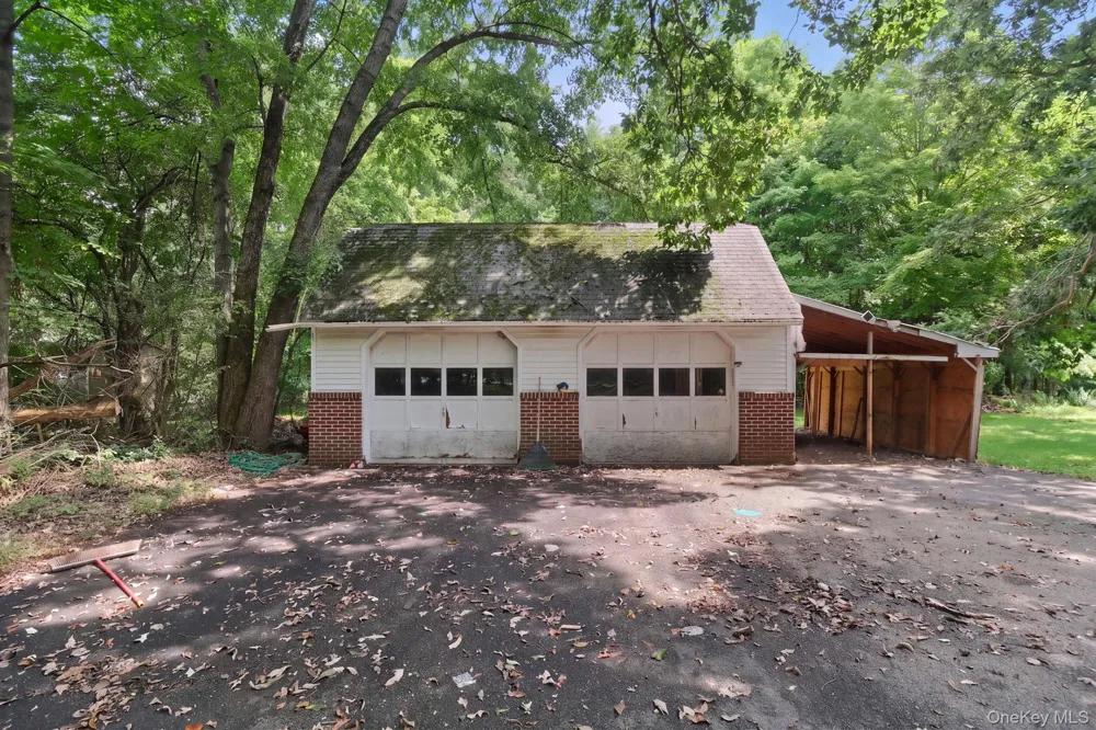 10 Creeden Drive Middletown, NY 10940