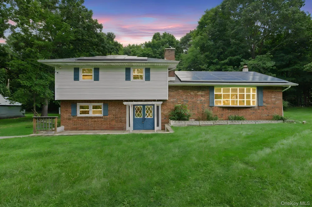 10 Creeden Drive Middletown, NY 10940
