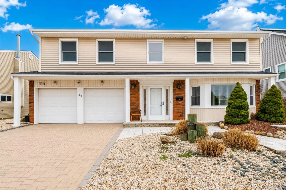 29 Donna Lane Lido Beach, NY 11561