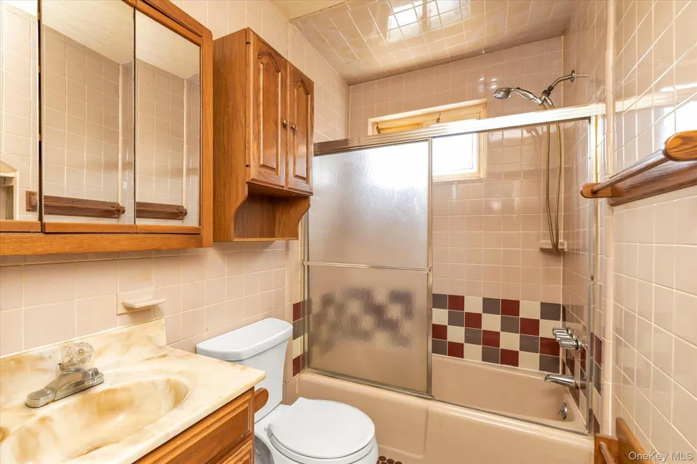 373 Argyle Road Cedarhurst, NY 11516