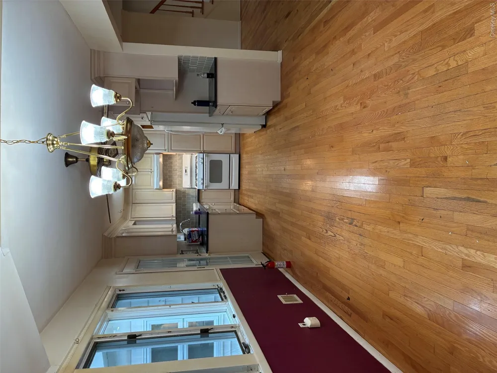 21 Purdy Avenue East Northport, NY 11731