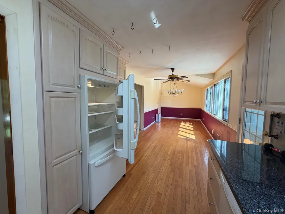 21 Purdy Avenue East Northport, NY 11731