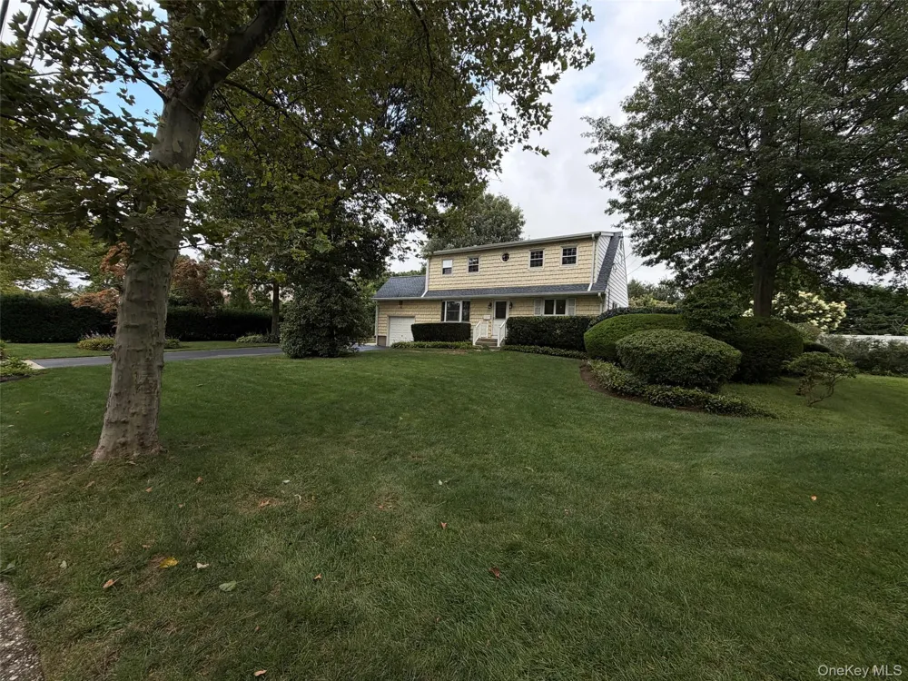21 Purdy Avenue East Northport, NY 11731