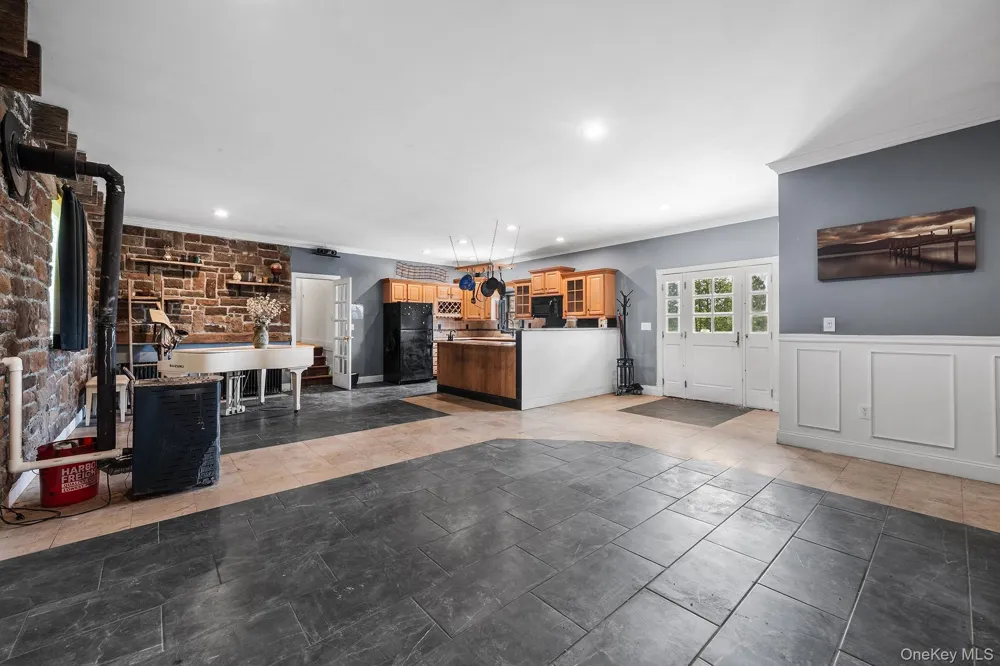 149 Valley View Avenue Monroe, NY 10950