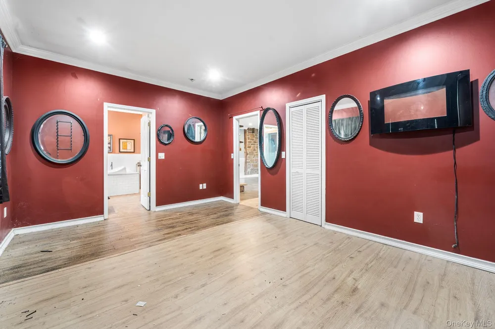 149 Valley View Avenue Monroe, NY 10950