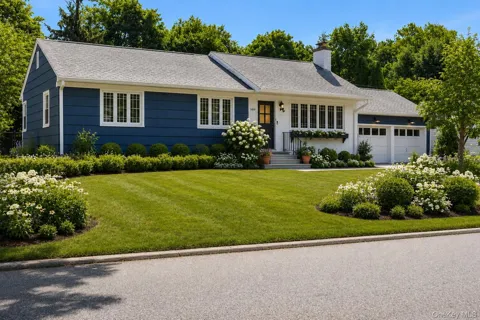 22 Greenvale Farms Road
