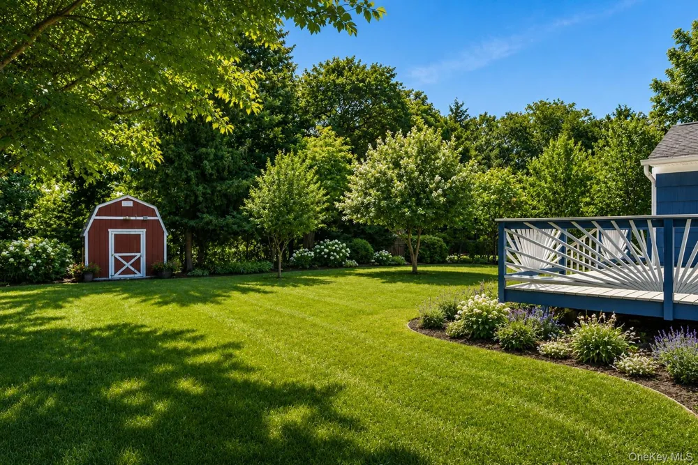 22 Greenvale Farms Road Poughkeepsie, NY 12603