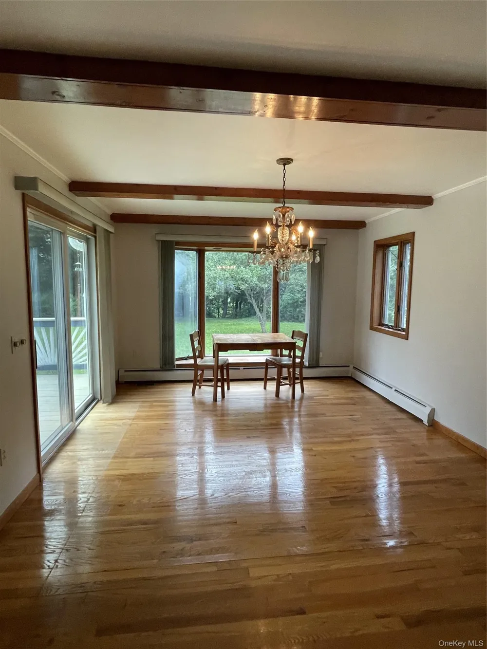 22 Greenvale Farms Road Poughkeepsie, NY 12603