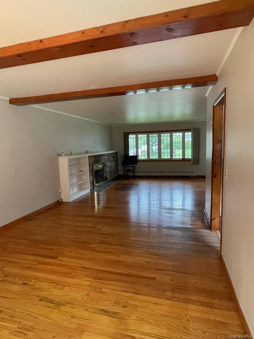 22 Greenvale Farms Road Poughkeepsie, NY 12603