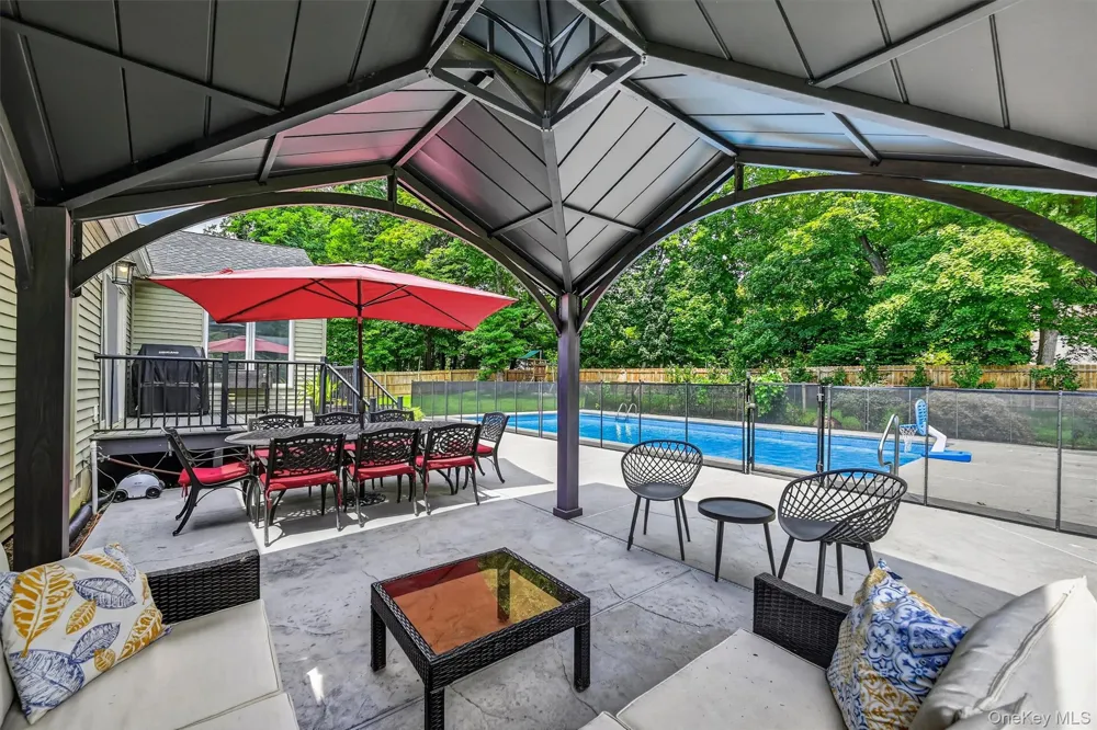 3 Kevin Drive Suffern, NY 10901