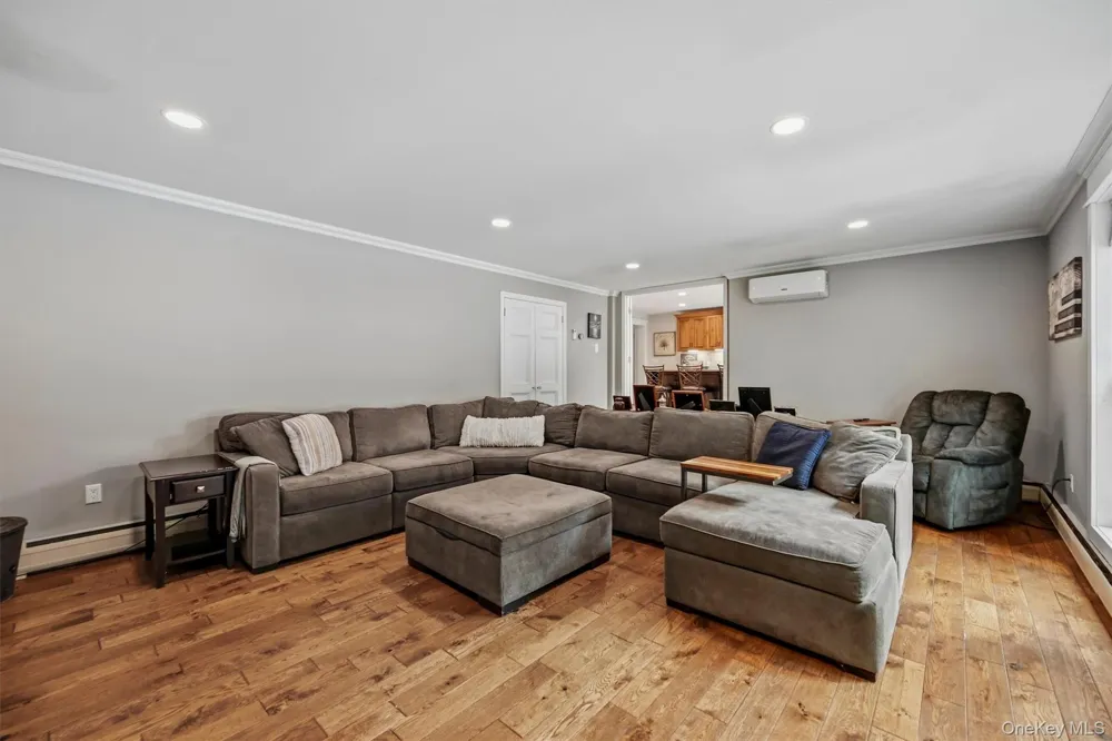 3 Kevin Drive Suffern, NY 10901